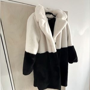 Elan fur coat